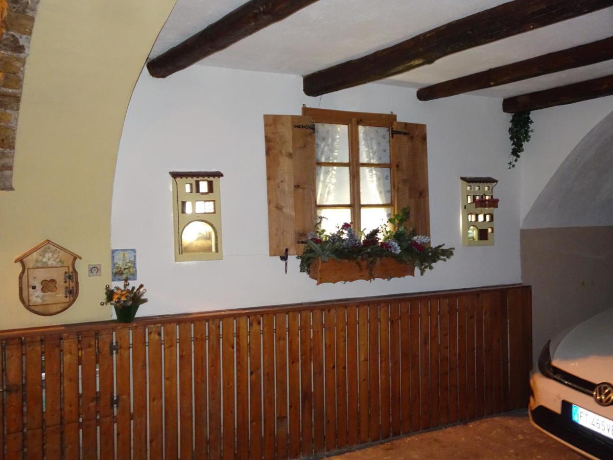 B&B San Valentino Giovo Екстер'єр фото